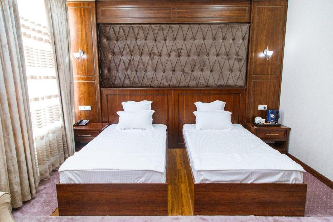 Shedevr Plaza Hotel Namangan Exterior photo