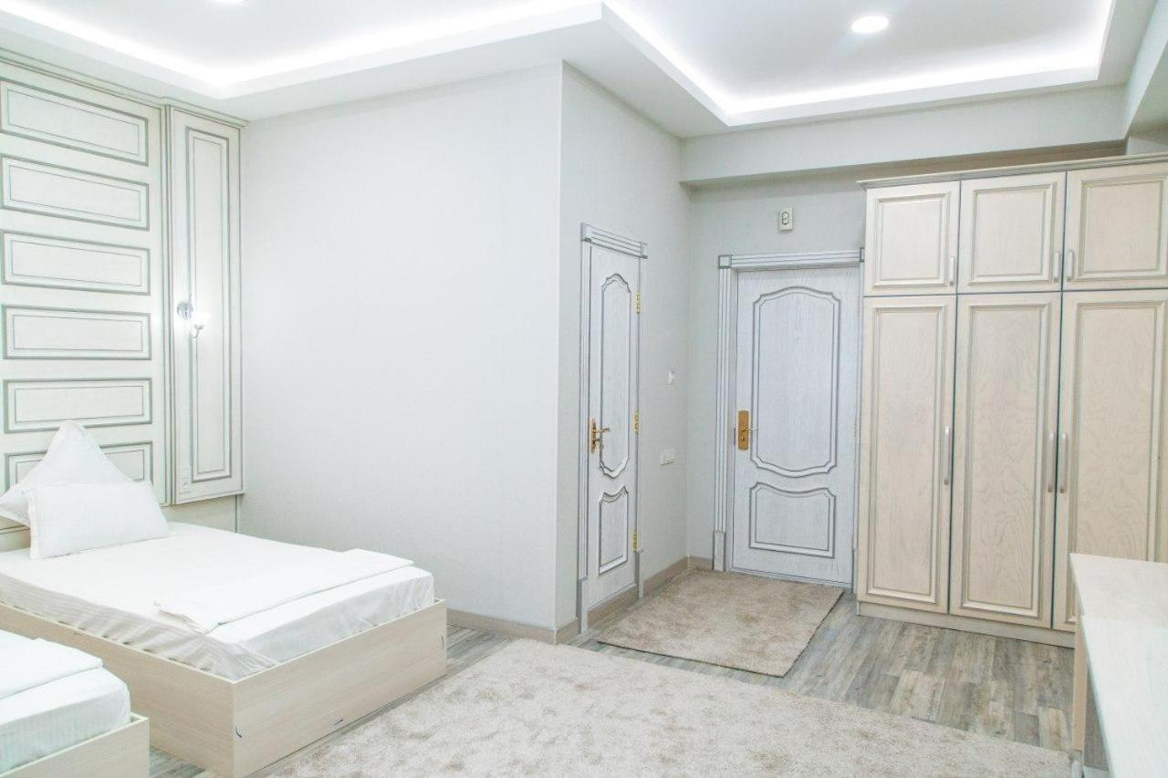 Shedevr Plaza Hotel Namangan Exterior photo