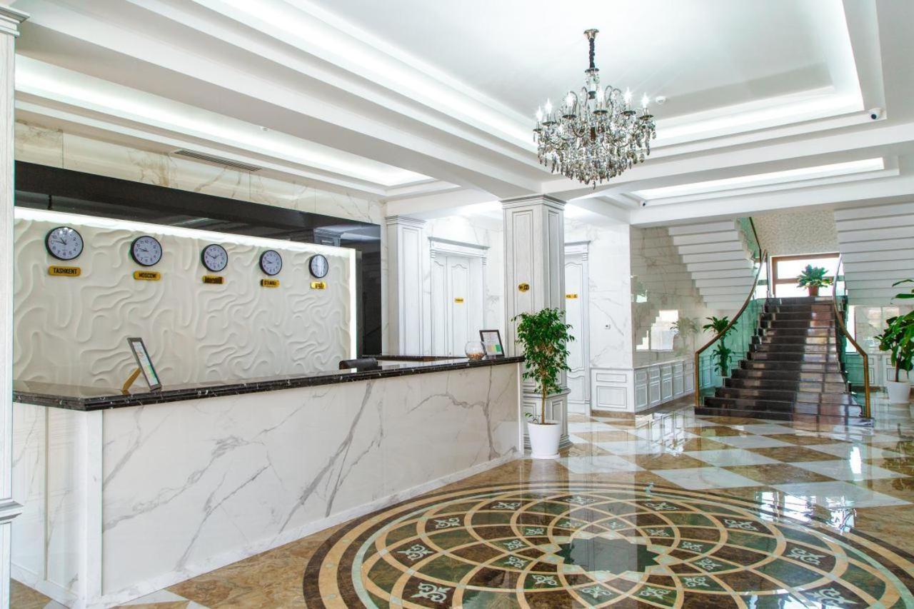 Shedevr Plaza Hotel Namangan Exterior photo