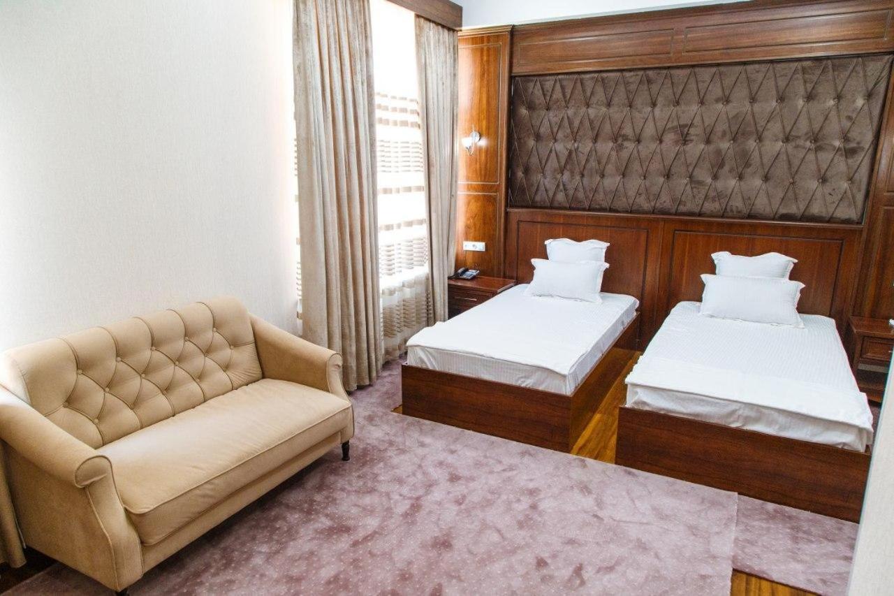 Shedevr Plaza Hotel Namangan Exterior photo